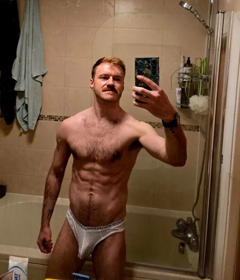 @andymacster