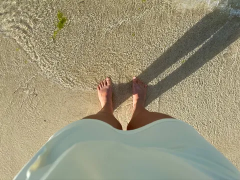 @annesolittlefeet