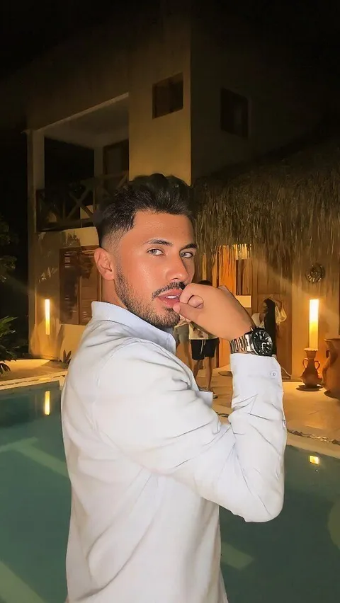 @arondsoto1