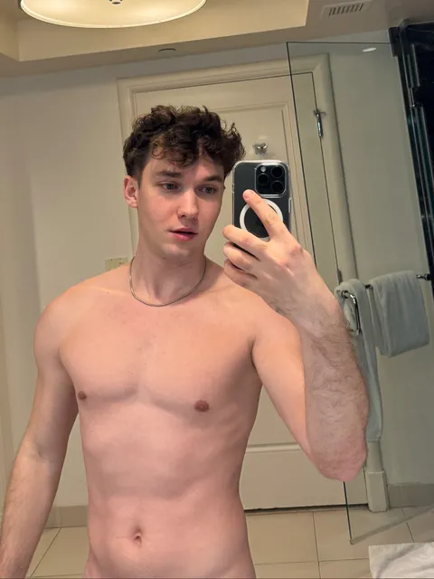 @artiomboyx