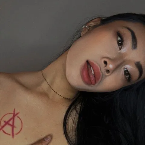 @asianina