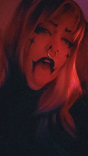 @auroranightshade1996