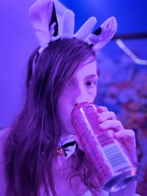 @avie_ad