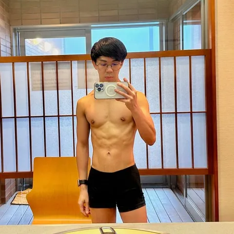 @bernardwangg