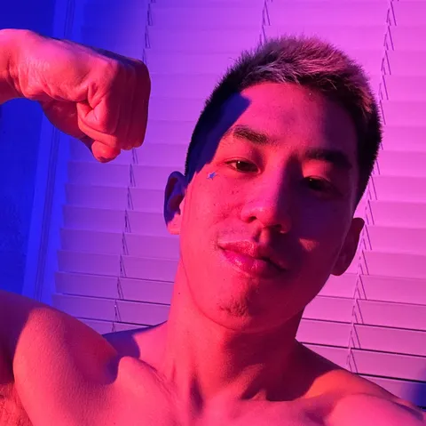 @bestboyholo