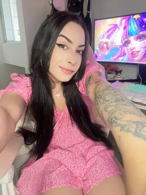 @bialunaa