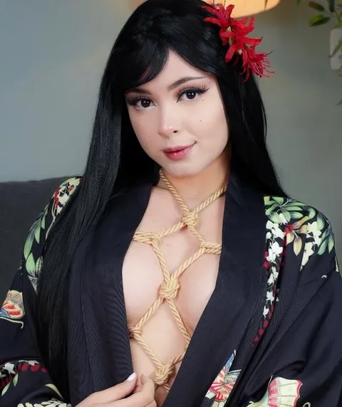 @biawhite