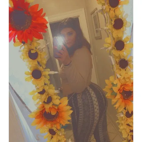 @bigbootytifff