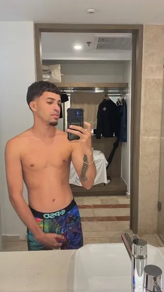 @blanquiitopr