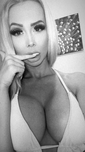 @blondefantasyxxx