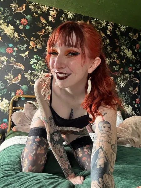 @blushyfrecks