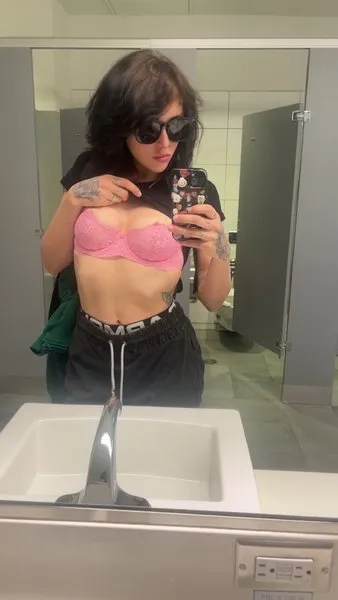 @bombshell47
