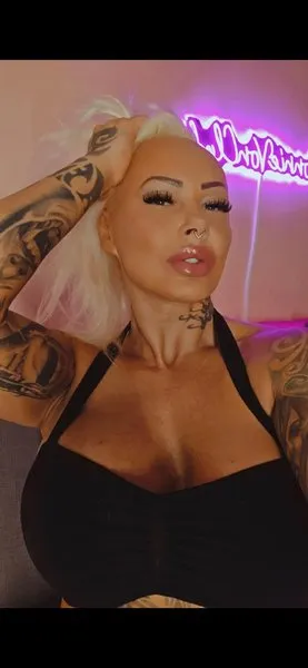 @bonnievonclyde