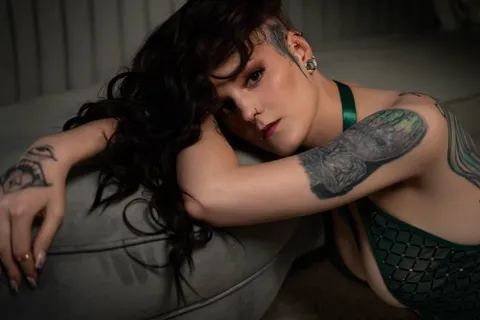 @bookishmetalbrat.vip