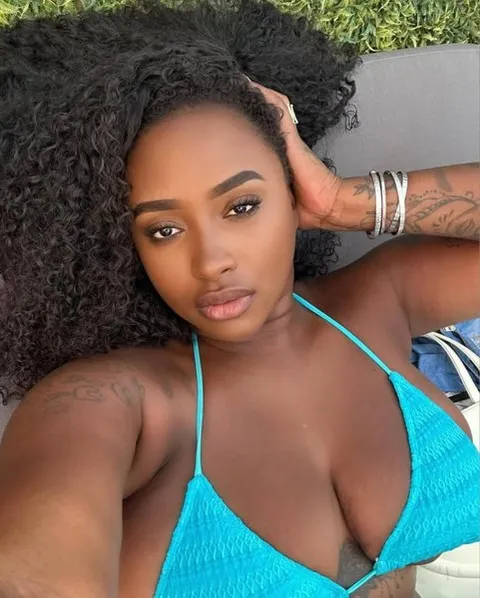 @brazilianhottiiee
