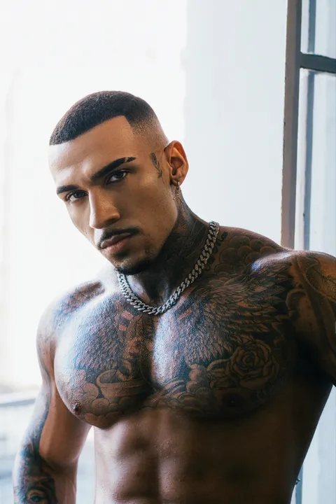@brenoleitebb