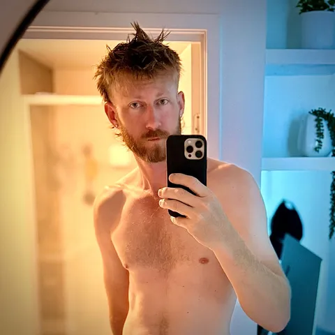 @brokebackgiant
