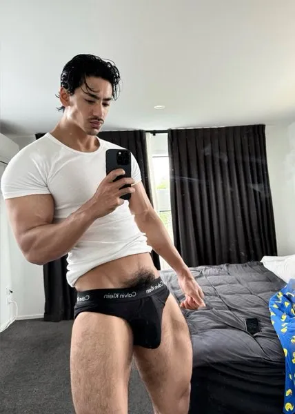 @brownboynz