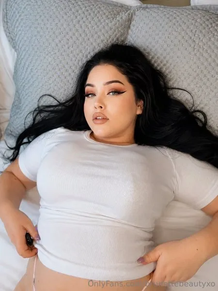 @brunettebeautyxo