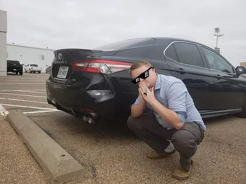@camryswithdentedbumpers