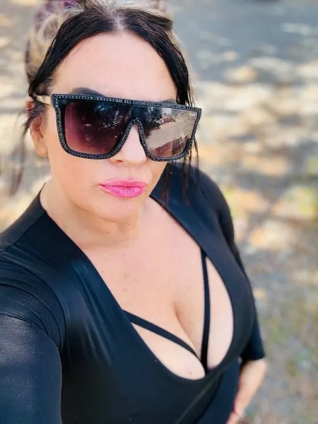 @casiecash_xxx