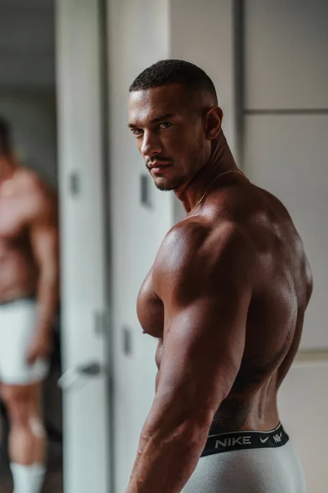 @charlielondon