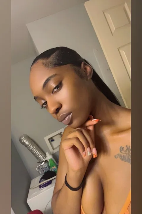@choclatecandy1