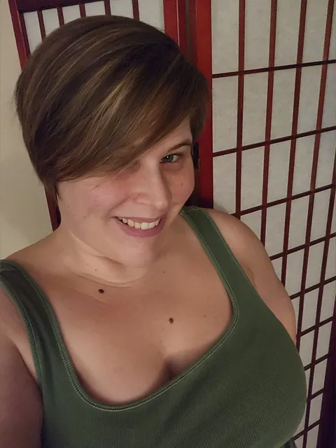 @claracrisp