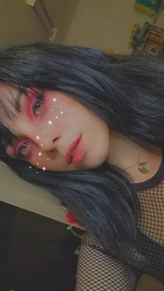 @cloverthebubbly