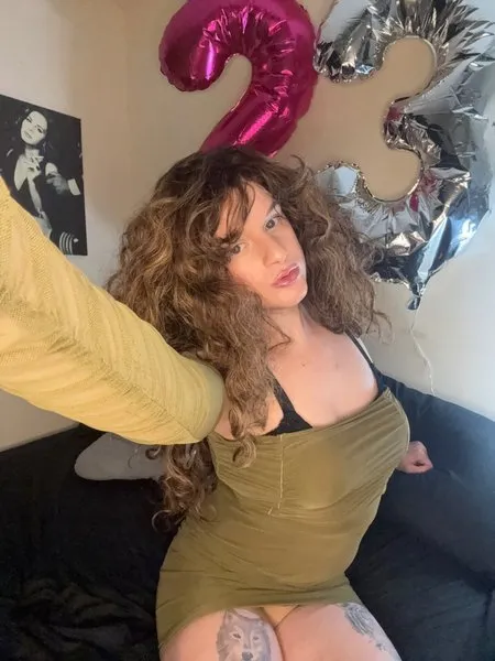 @crossdresser_cutie