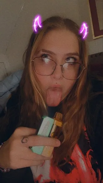 @crystalmoomxx