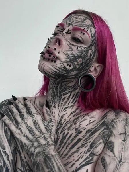 @curiosity.bodmod