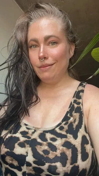 @curvy_christina