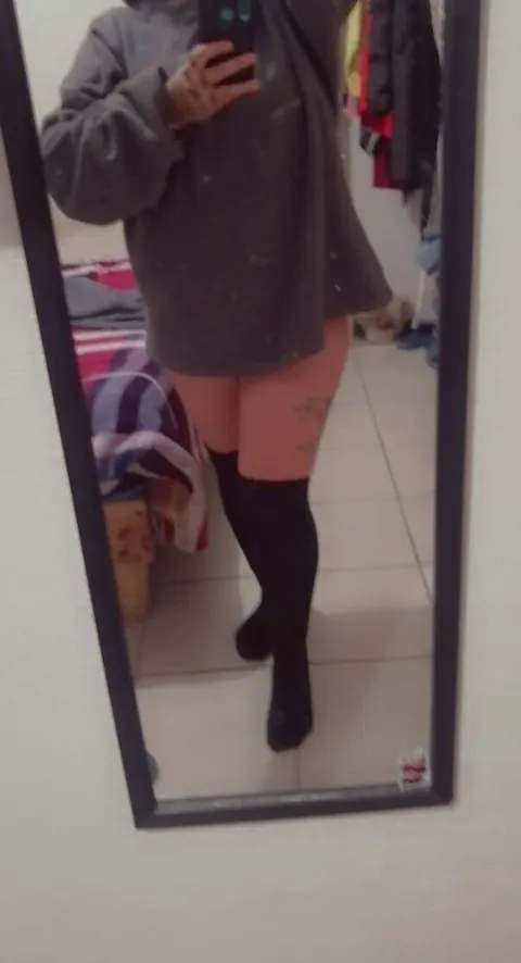 @cutefeet7208