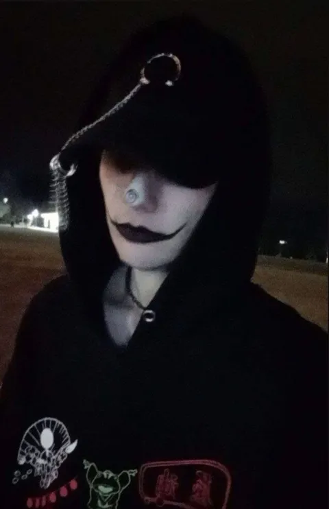 @d3mon.k1ng