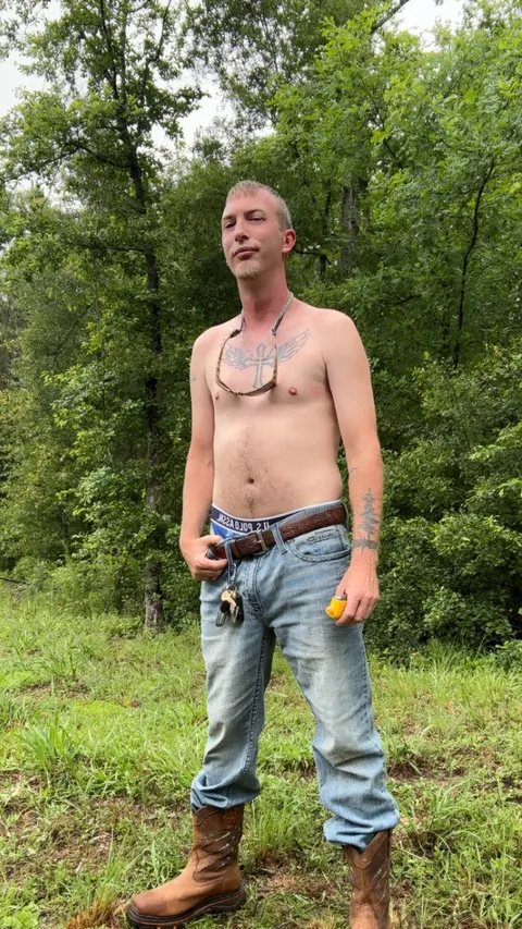 @daddylj843