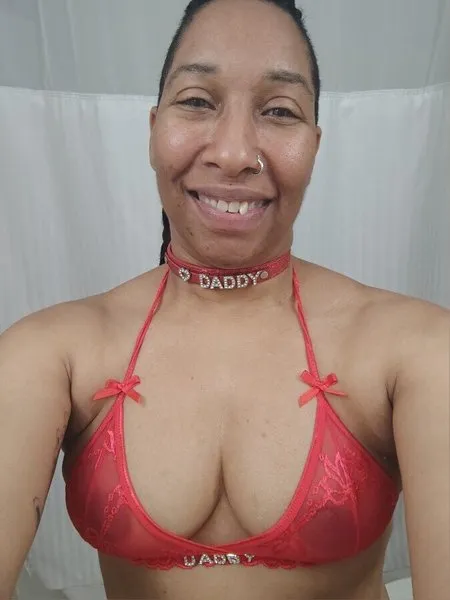 @daddysbabygirl8081