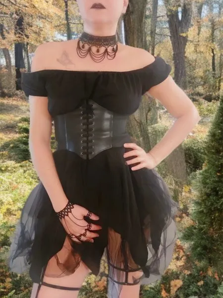 @daphne142_vip