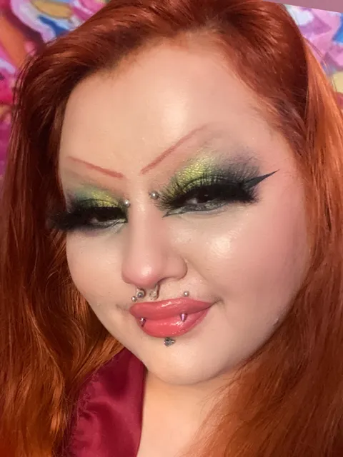 @daphnedazzle