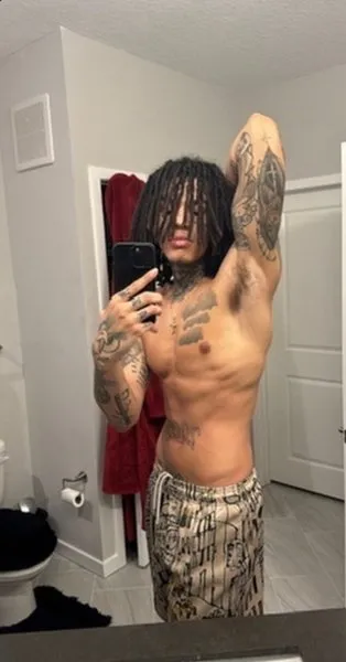 @deucesnudes