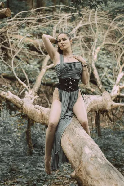 @dinalux21