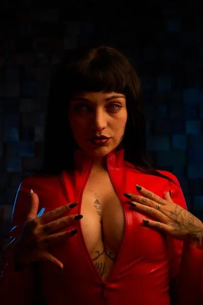 @dirtymissmanson