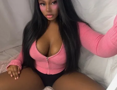 @dollyeonzz