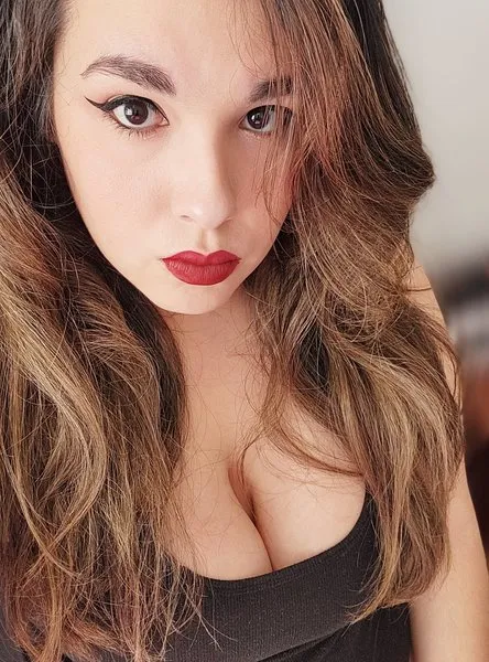 @dollythicc