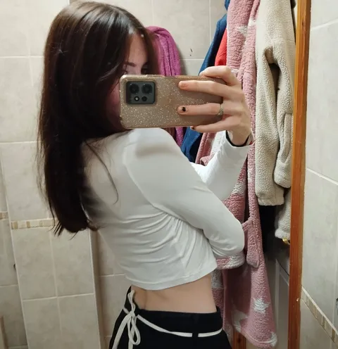 @dollyviii