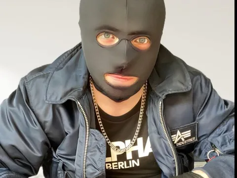 @dom-maskedalpha