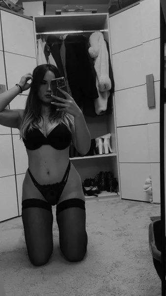 @elisapavignano