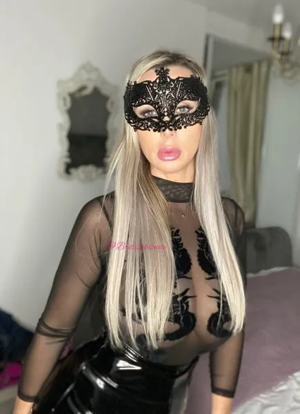 @elliejenkinsvip