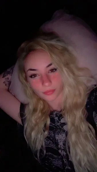 @emilia_moon