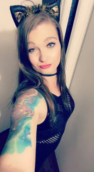@eroderekitty